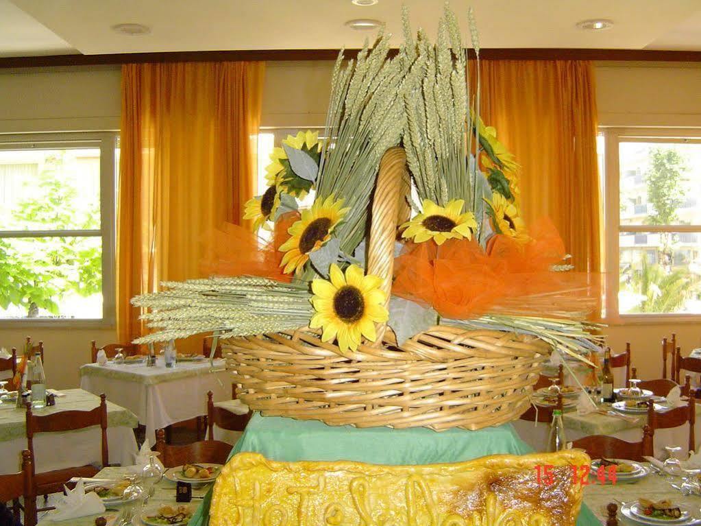 Hotel Devon Rooms & Breakfast تْشيزيناتيكو المظهر الخارجي الصورة